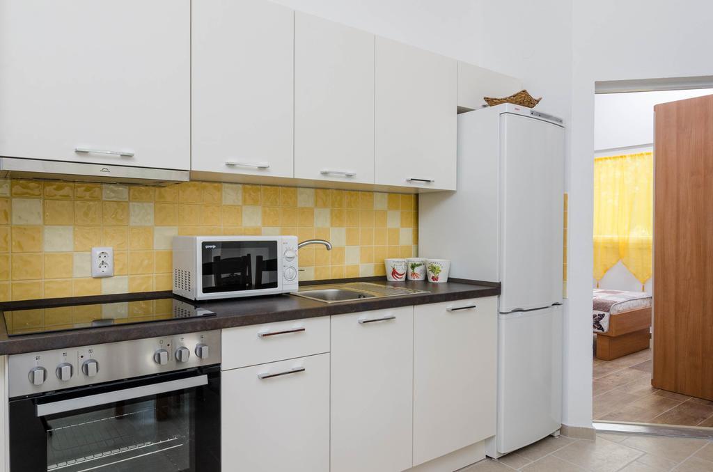Apartments Mokalo Orebić Extérieur photo